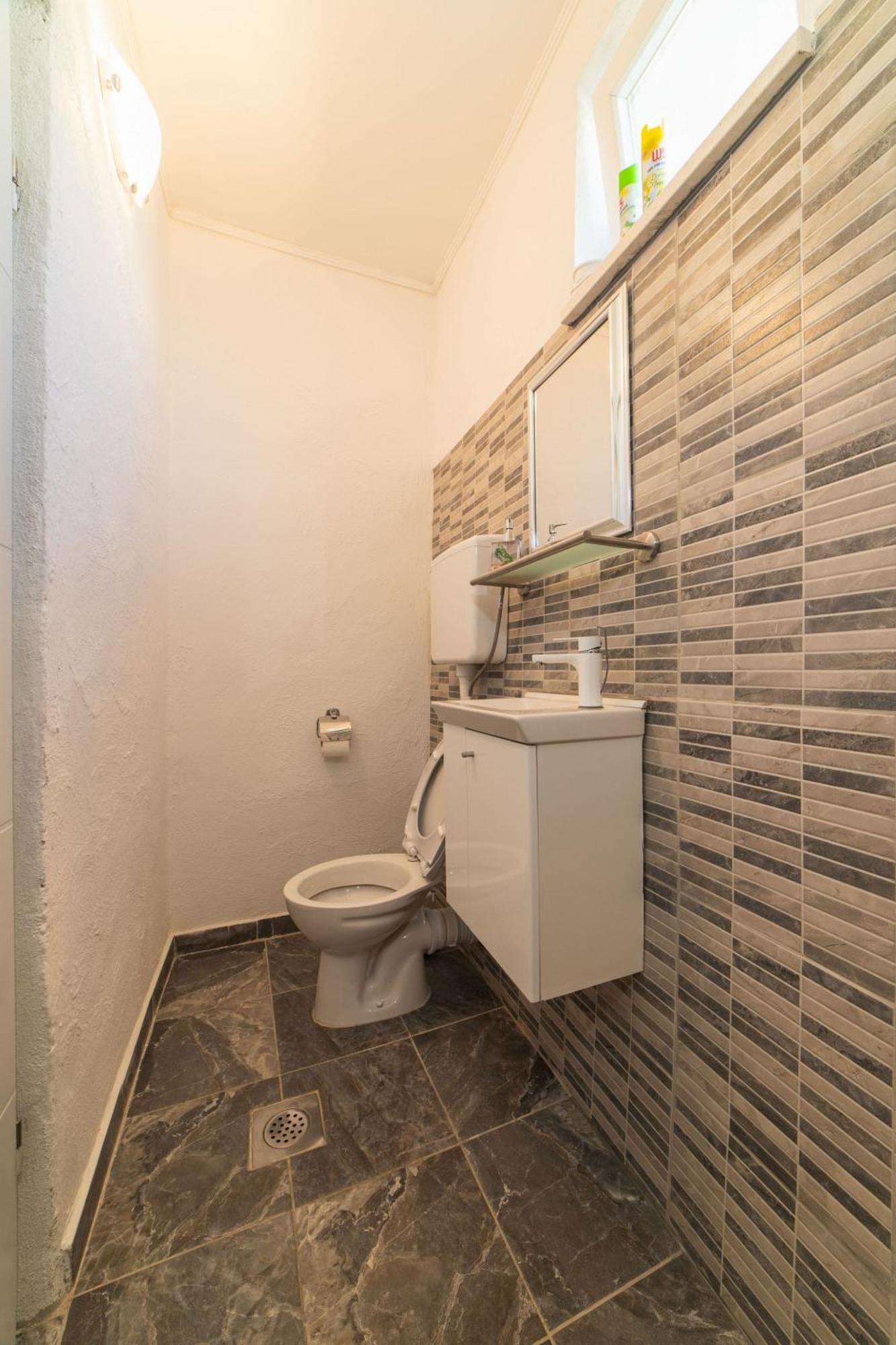 Apartment Livaja Kaštel Novi 部屋 写真